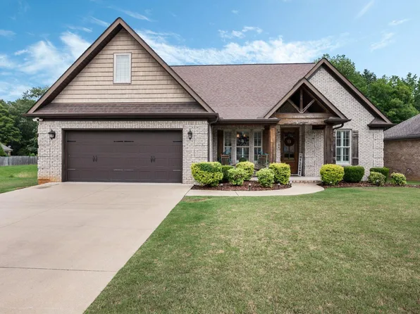 118 Old Orchard Rd, Florence, AL 35634
