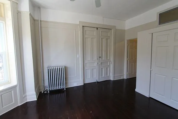 Rented by H.P. Greenfield Real Estate | media 8