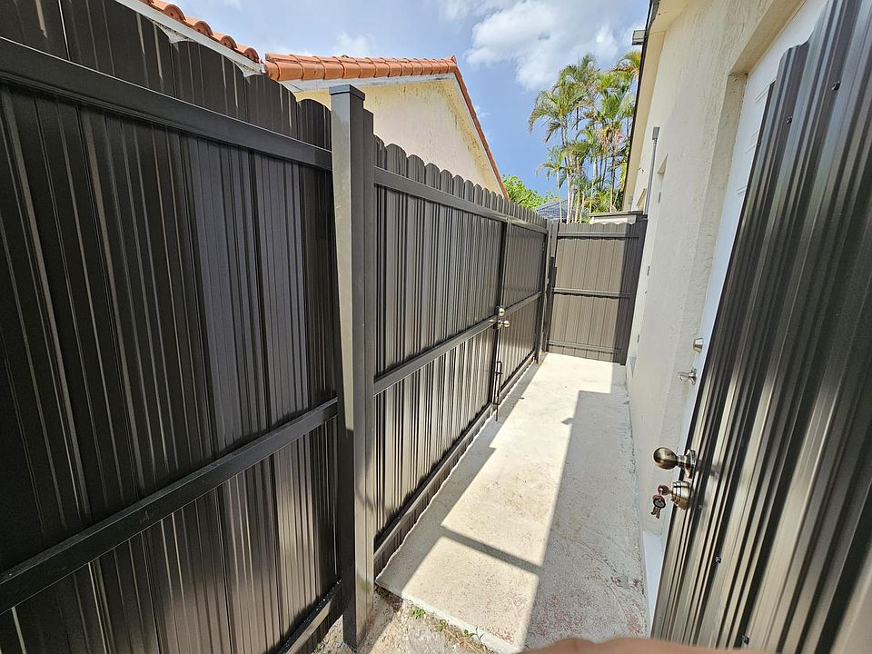 1st image of 10825 SW 145th Pl