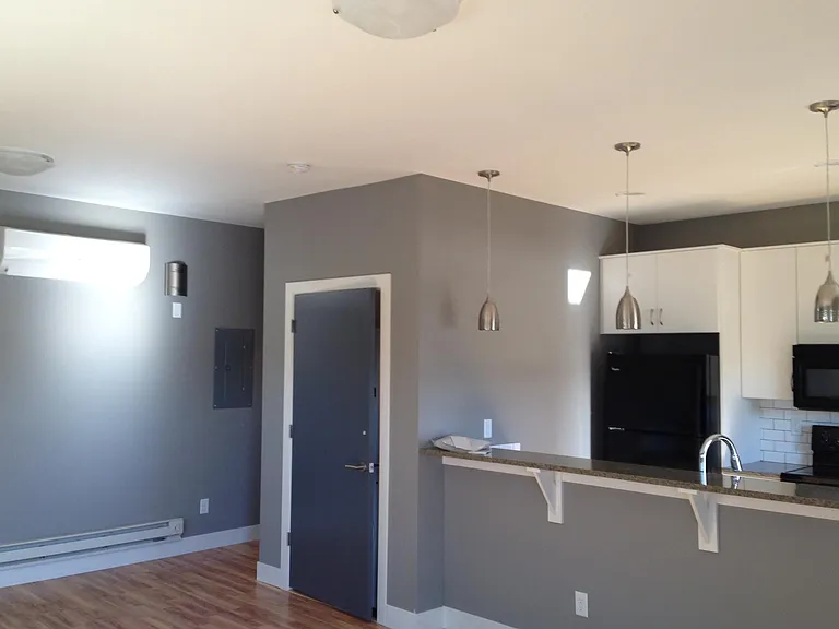 363 Cajetan St #B — Photo 8