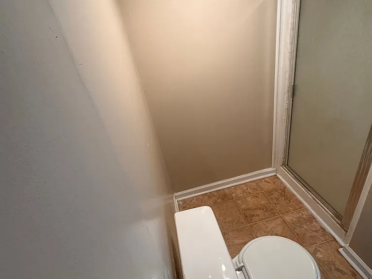 2306 Center Dr — Photo 5