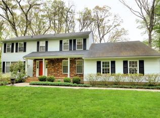 16 Beechtree Ln, Plainsboro, NJ 08536