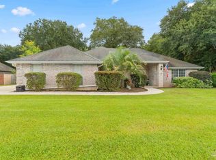 5496 Heatherton Rd, Milton, FL 32570