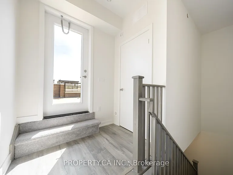 3550 Colonial Dr #16 — Photo 23