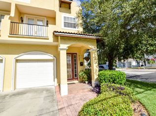 2126 University Dr #4, Orlando, FL 32804