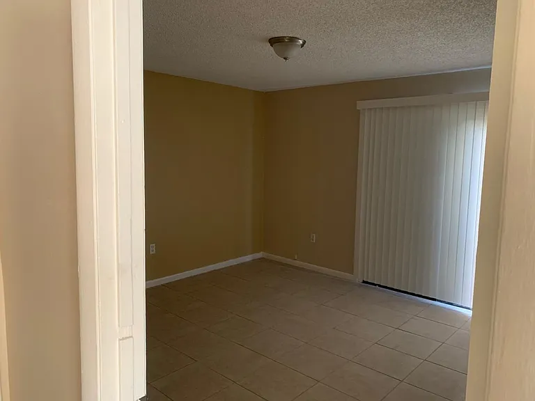3873 Janeen Cir — Photo 3