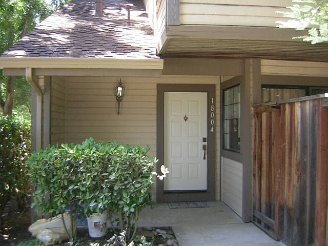 1st image of 18004 Hillwood Ln
