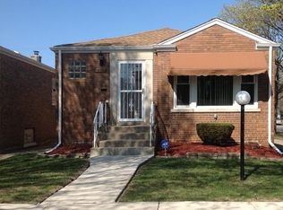 7439 S Maplewood Ave, Chicago, IL 60629
