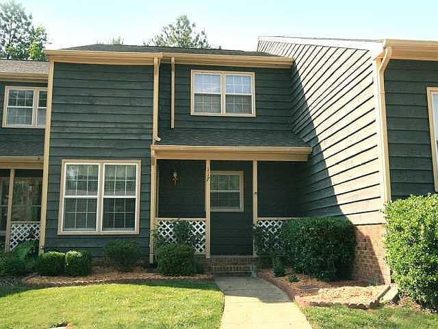 117 Weathersfield Drive