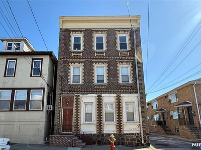 318 Harrison Ave, Lodi, NJ, 07644