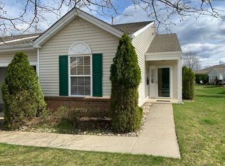 5 Raleigh Dr, Mount Laurel, NJ 08054