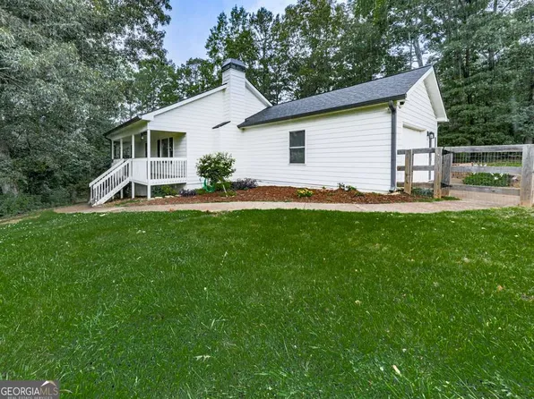 2745 Ball Ground Rd, Ball Ground, GA 30107
