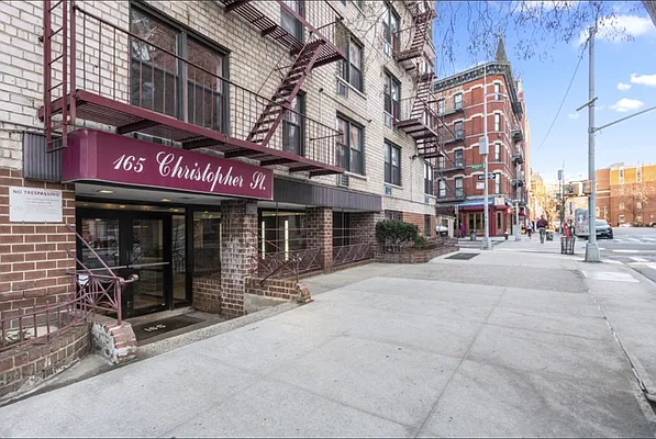 Rented by Compass | media 15