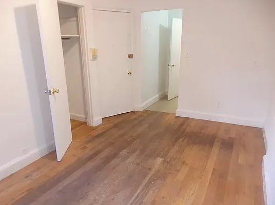 Rented by R New York | media 15