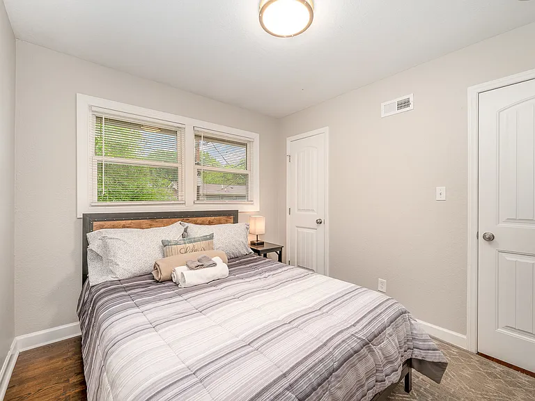 1512 Seigle Ave #4 — Photo 7