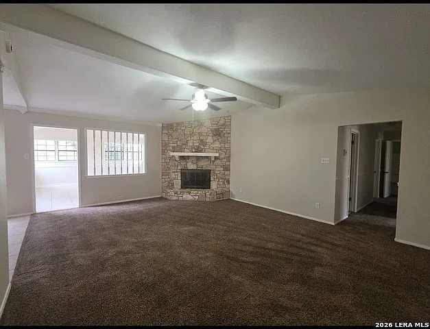 3 bed, 2.0 bath, 1670 sqft, $1,700 — Photo 3