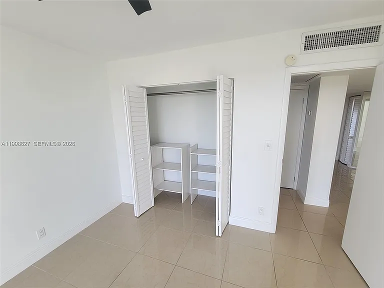 3301 N Country Club Dr #811 — Photo 21