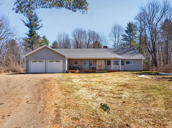 692 Battle Ridge Road, Clinton, ME 04927