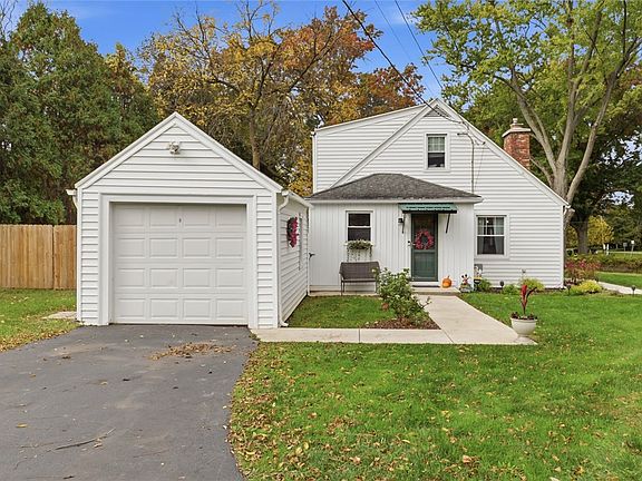 5th image of 323 Embury Rd