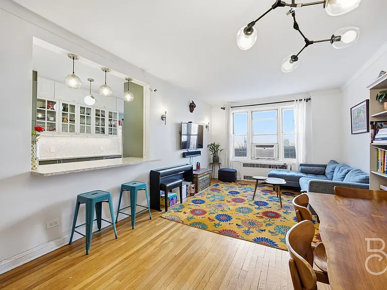 76-12 35th Ave #2D — Photo 3