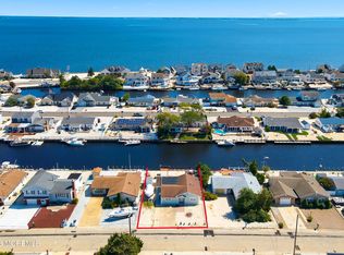 216 Montclair Rd S, Barnegat, NJ 08005