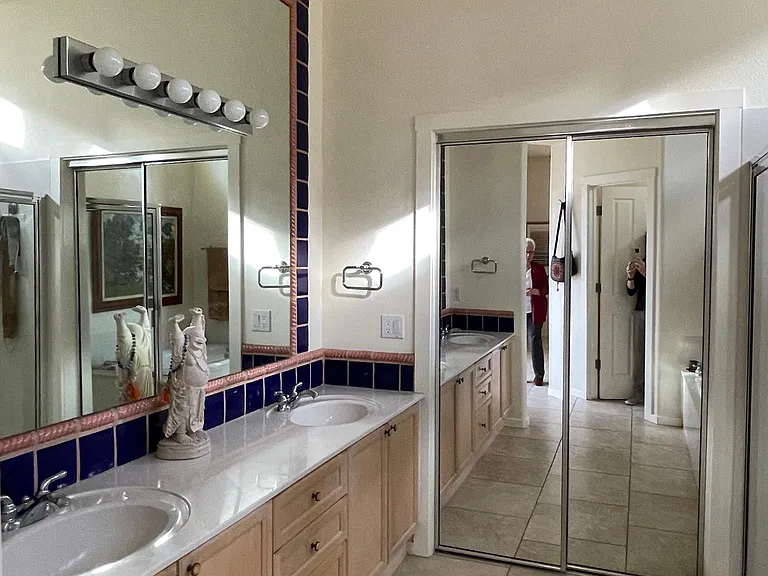 28 Brilliant Sky Dr — Photo 13