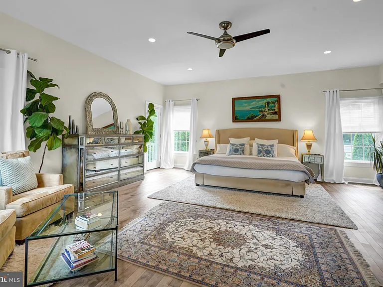 6719 Tennyson Dr — Photo 15