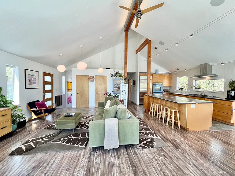 710 E Sopris Dr — Photo 6