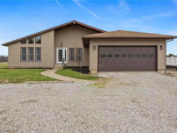 36220 Neff Rd, Grafton, OH 44044