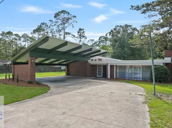 324 Harper St, Jesup, GA 31546