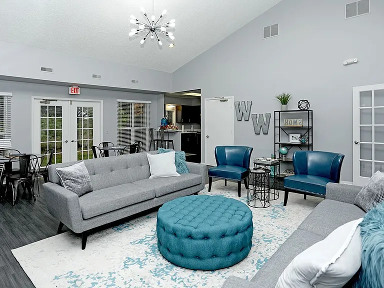 Whispering Winds Apartments — Photo 20