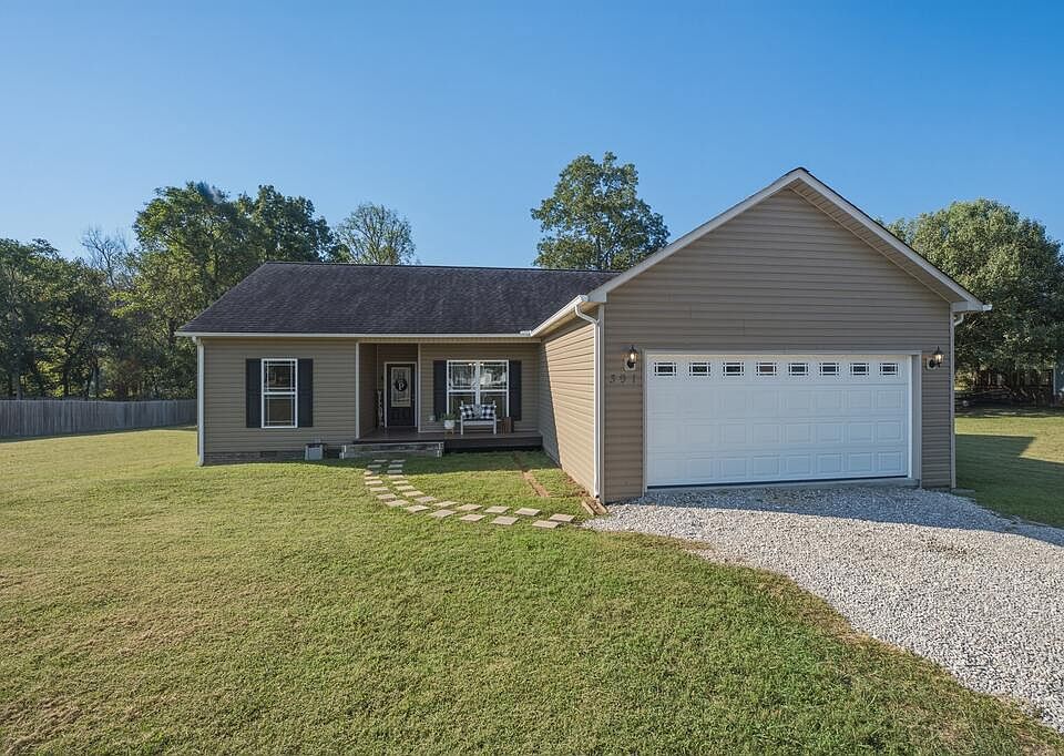 1st image of 391 Autumn Hills Dr
