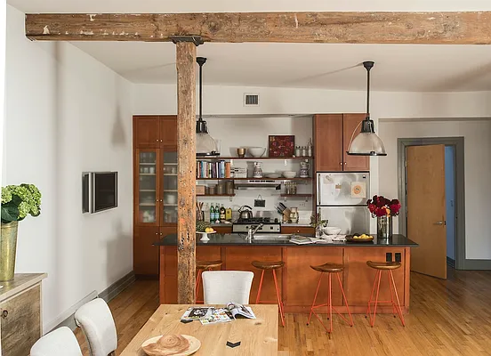 Rented by Two Trees | media 8