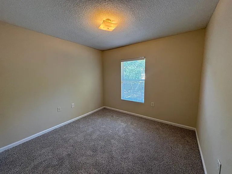5051 Playpen Dr #16 — Photo 10