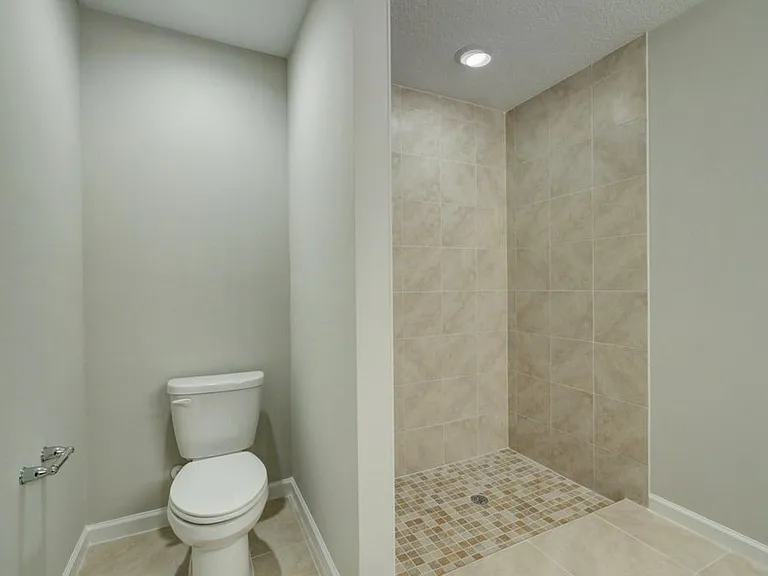 3773 SW Swope St — Photo 17