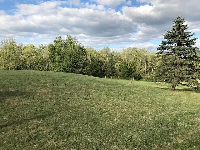 6427 Clyde Rd — Photo 3