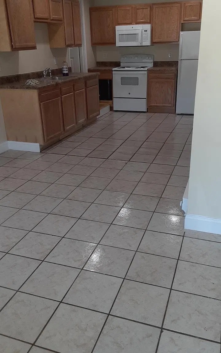 315 E Main Street Apartments - Apt 5 — Photo 1