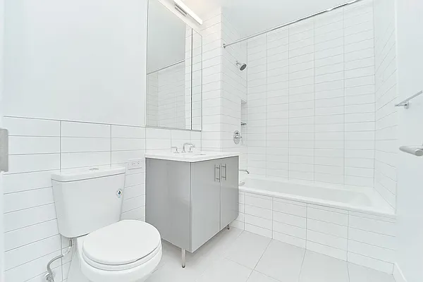 Rented by Living New York | media 35