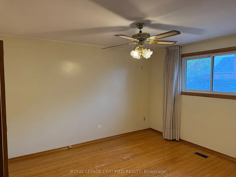 197 Craigroyston Rd #MAIN — Photo 18
