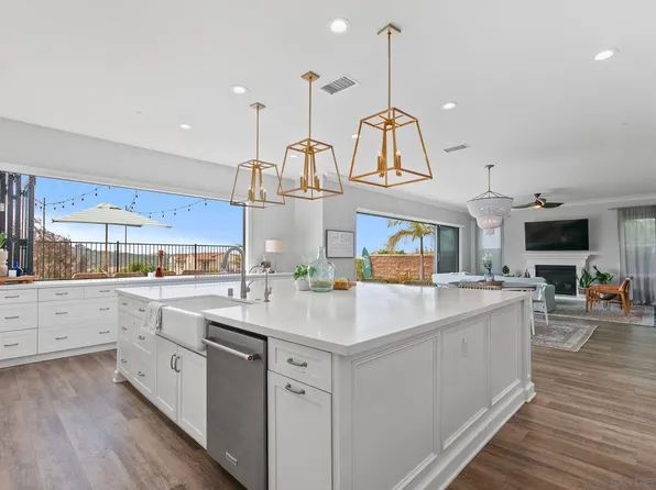 4719 Crespi Ct, Carlsbad, CA 92010