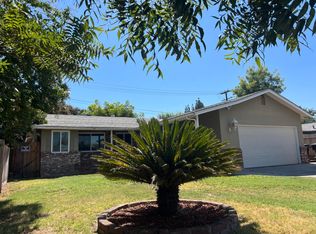2324 S Sallee St, Visalia, CA 93277