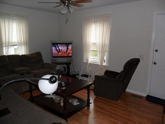 living room  hardwood floor