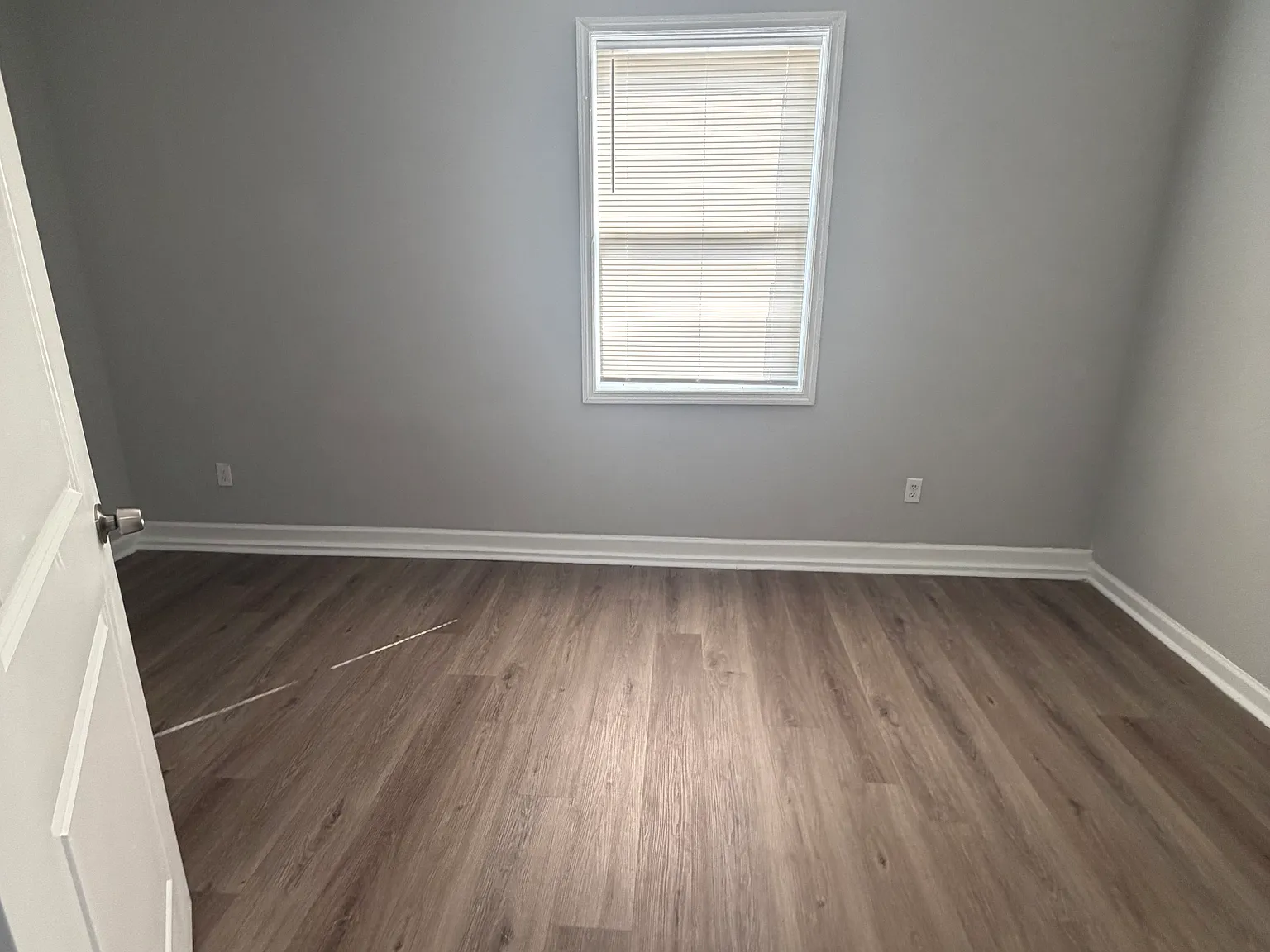 2 bed, 624 sqft, $1,472 — Photo 2