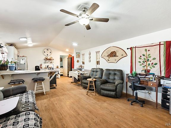 3rd image of 7144 S Kaiser Drive