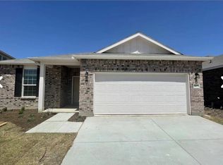 1009 Briarbush Ct, Fort Worth, TX 76131