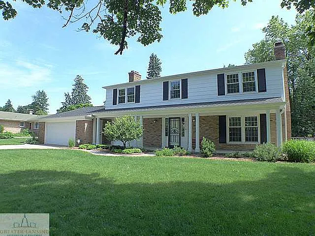 3011 N Cambridge Rd photo 1