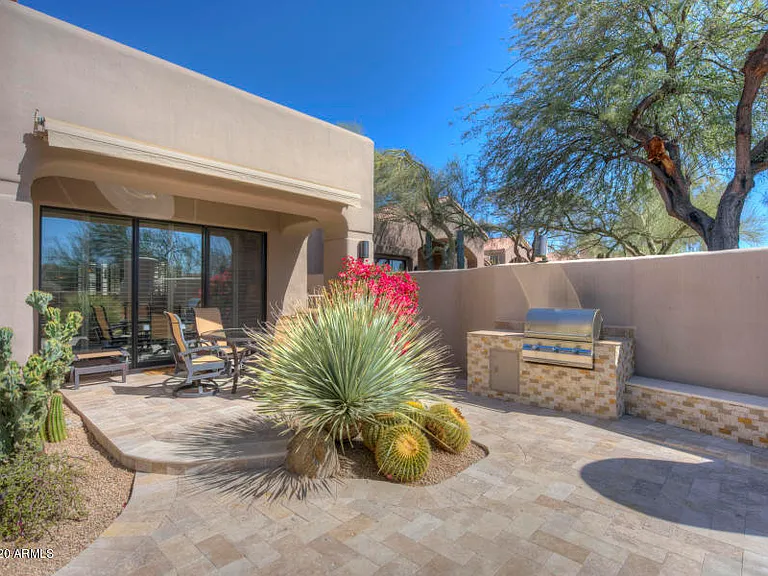 7723 E Cassia Cir — Photo 23
