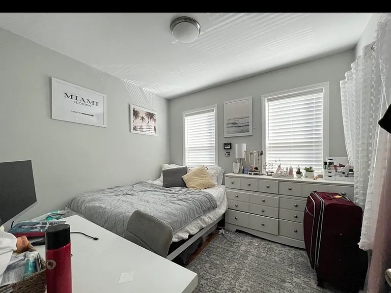 25-27 Dorchester St #2 — Photo 9