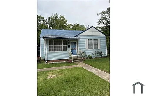 2921 Macy St Photo 1