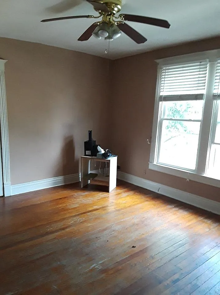 1837 Sherwood Ave — Photo 4